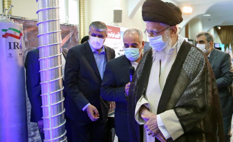  Irán tiene suficiente uranio para seis armas nucleares, advierte el aiea – 

 – En un click