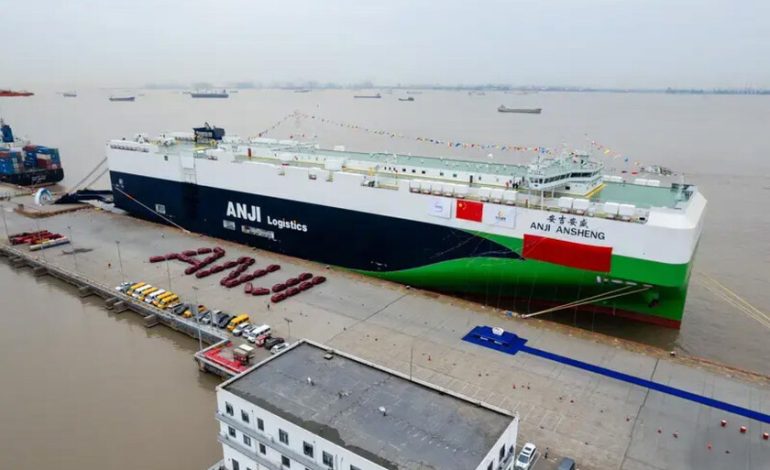  la madre de todos los barcos ro-ro

 – En un click