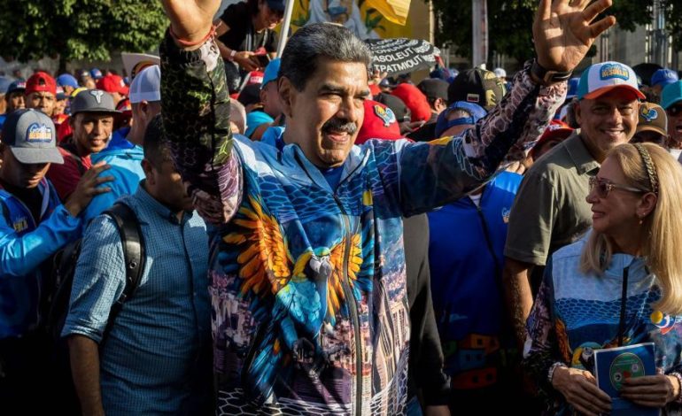  Venezuela vota sin oposición real: las elecciones regionales refuerzan a Maduro – Control adicional

 – En un click