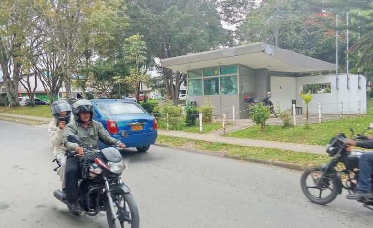  «¡Tenemos que ser valientes!», Dice la Sra. Estela, la heroína que impidió que los vándalos incinerara el Cai en Popayán

 – En un click