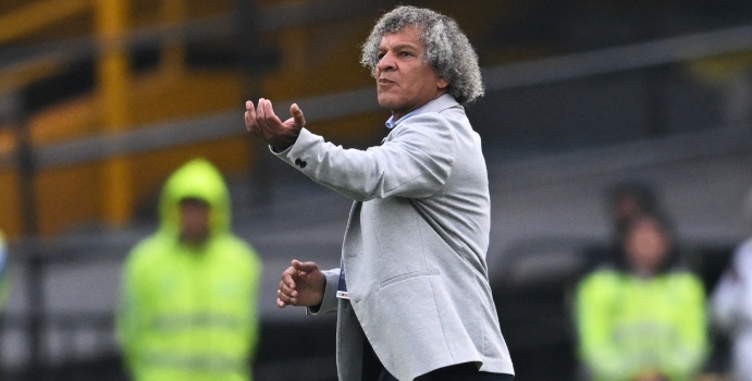  Alberto Gamero llegaría a este equipo de FPC

 – En un click