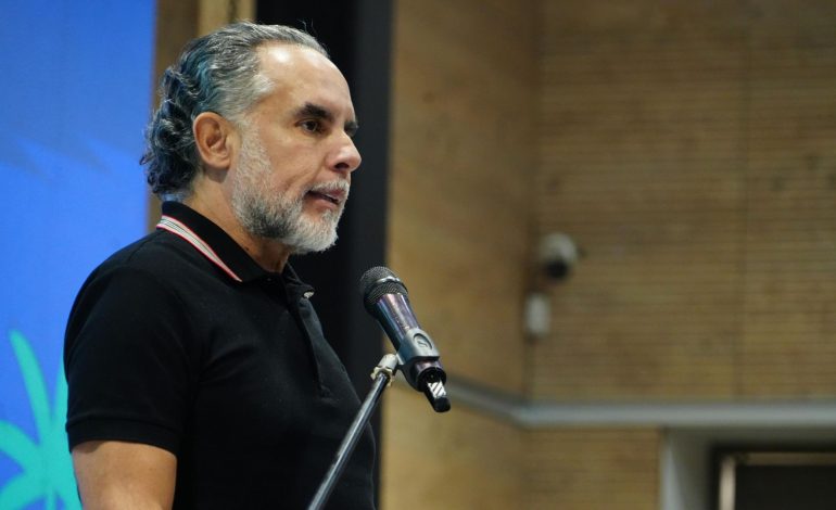 El ministro del interior está convencido de que el Senado dirá si consultas populares