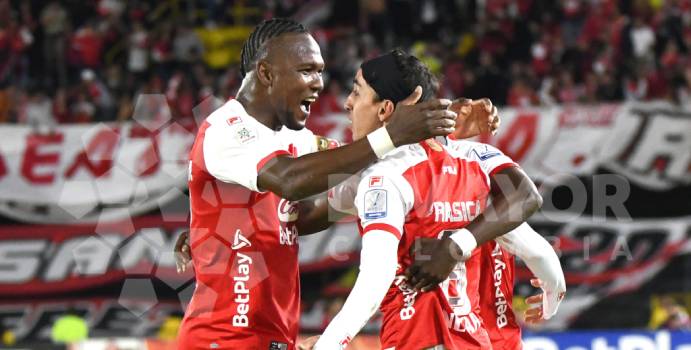  Elvis Perlaza jugará jonrones con Santa Fe

 – En un click