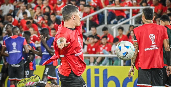  Esta es la primera llamada de América de Cali para los jonrones

 – En un click