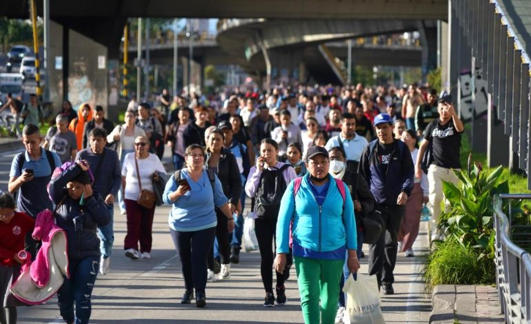  Este fue el primer día de huelga nacional

 – En un click