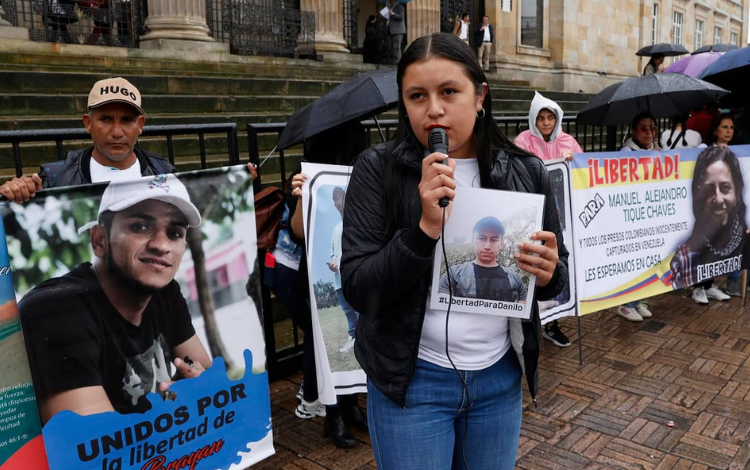  Los prisioneros colombianos en Venezuela piden su libertad: «No son mercenarios» – 

 – En un click