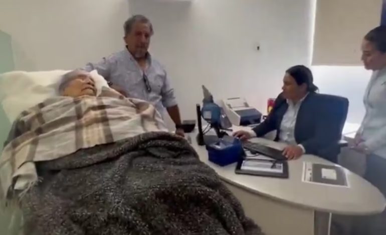  Forcan a la abuela de 96 años para ir al banco a cobrar su pensión –