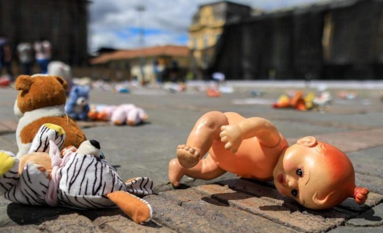  Un bebé murió en un ataque contra su padre en un municipio en Valle del Cauca: un menor habría disparado

 – En un click