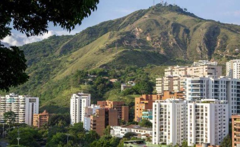  Un coronel retirado estará a cargo del subsecreto de inspección, vigilancia y control de Cali

 – En un click