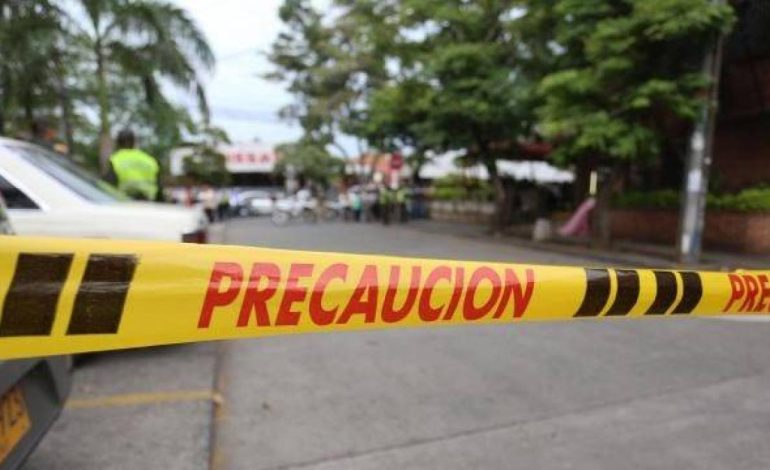 Un hombre activó un cilindro de gas en pasto y causó lesiones a seis policías, tres bomberos y tres ciudadanos