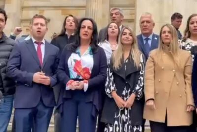 Los otros candidatos de Uribismo posponen su campaña en solidaridad con Uribe Turlay

 – En un click