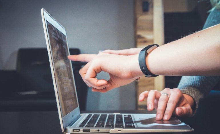  La primera generación posterior a Boast ya está aquí. ChatGPT está criando a los jóvenes que no saben cómo buscar información

 – En un click