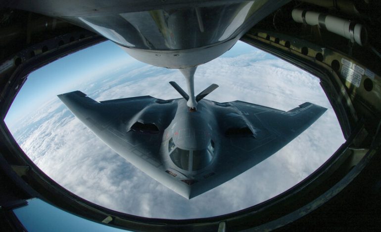 Estados Unidos está reubicando aviones militares en el medio del Medio Oriente. El B-2 no ha entrado en juego, pero ya está intimidado
– En un click