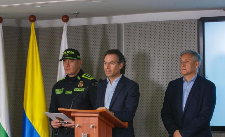  El alcalde de Medellín, Fico Gutiérrez, envía un mensaje de apoyo después del ataque contra Miguel Uribe Turbay

 – En un click
