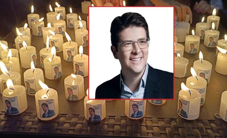  «No fue escuchado», dice el congresista

 – En un click