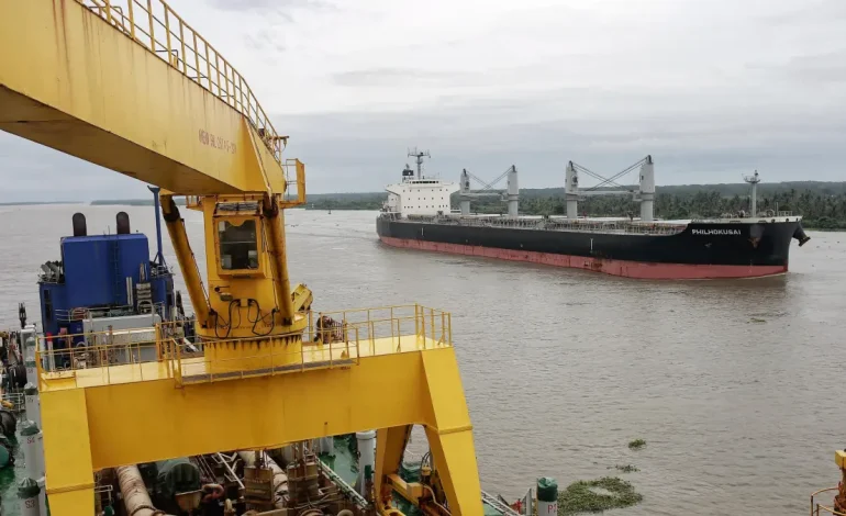  Barranquilla mantiene un borrador histórico de 10.4 metros en el canal de acceso al área del puerto

 – En un click