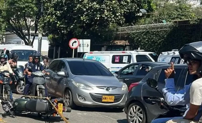 Un motociclista murió y dos heridos estaban
– En un click