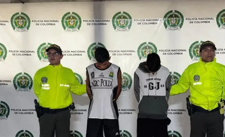  ‘Carlos’ y ‘Camilo’ fueron capturados en Bucaramanga

 – En un click