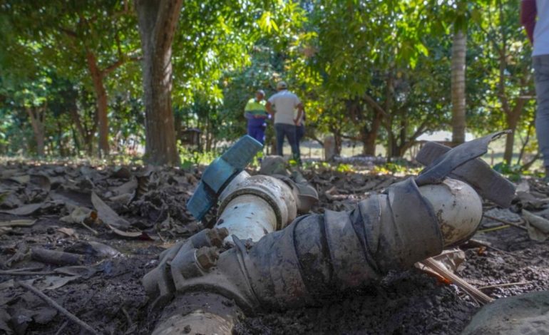  Conexión ilegal en la granja al sur de Riohacha desvió 40 mil litros de agua potable por día

 – En un click