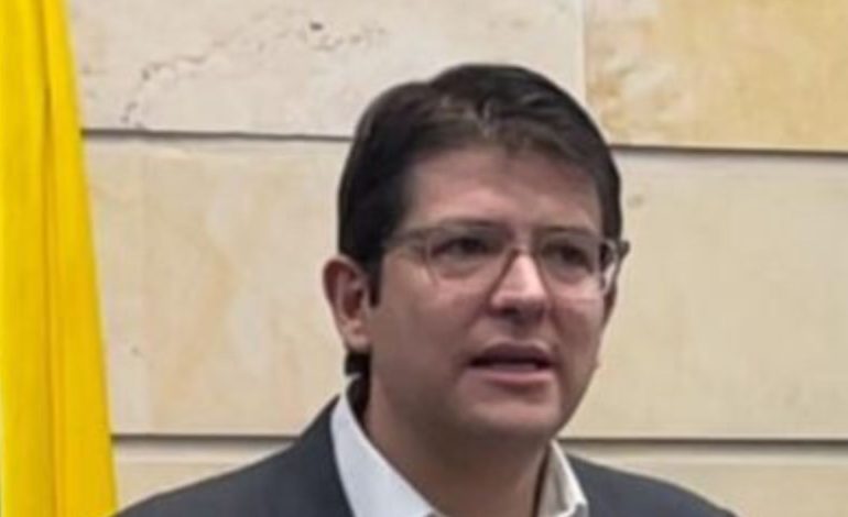  Capturan un segundo involucrado en el ataque al senador Miguel Uribe Turbay

 – En un click