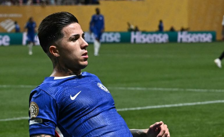  Chelsea juega su primer juego en el club de la Copa Mundial y gane

 – En un click
