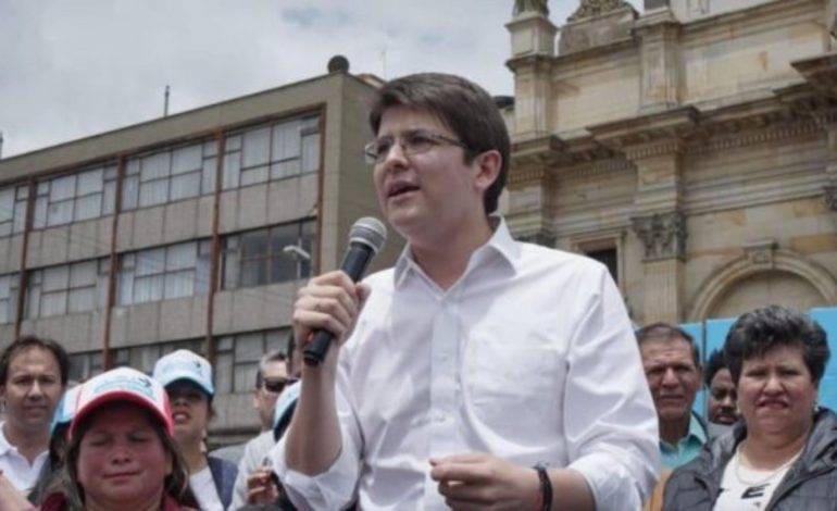 Katerina Martínez admitió cuánto dinero se prometió que un Miguel Urbe Turbay muera en el ataque
– En un click