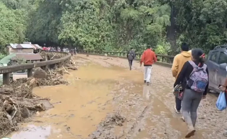 El mar en Nariño todavía está cerrado por deslizamientos de tierra y avalanchas causados por el fuerte invierno
– En un click