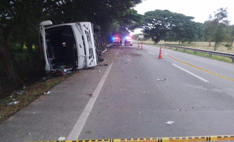  Ella fue la más joven que fue al torneo de la escuela de fútbol y murió en un accidente de autobús en Valle

 – En un click