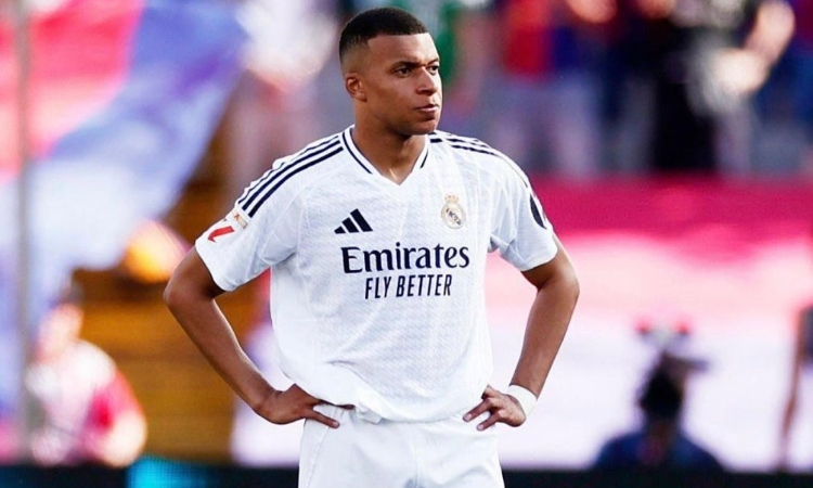 ¡Mbappé Ko en la Copa Mundial del Club y sin jugar contra Pachuca!
– En un click