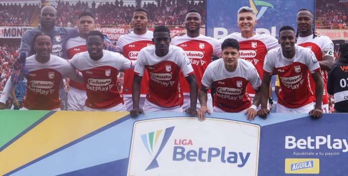  Santa Fe pierde tres titulares para el duelo contra una vez caldas

 – En un click