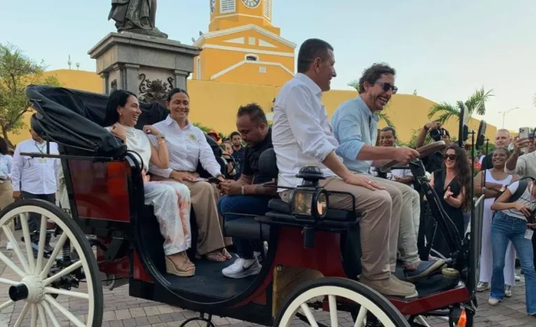 En Cartagena, 60 conductores de automóviles equinos están entrenados para conducir vehículos eléctricos para el turismo

 – En un click