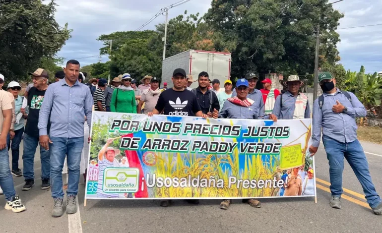  Ya se ha llegado a un acuerdo pero los bloqueos continúan

 – En un click