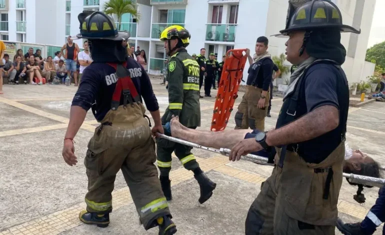 el fuego que desplazó a 586 personas en Barranquilla; El drama crece
– En un click