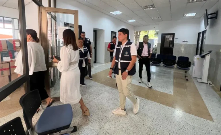 El fiscal general ordena la acción inmediata por crisis en medicina legal Barranquilla; La secretaría de salud inspecciona la sede de las quejas de salud

 – En un click