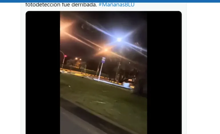  La policía está buscando dos hombres de motocicletas que causaron daños a las fotomulturas

 – En un click