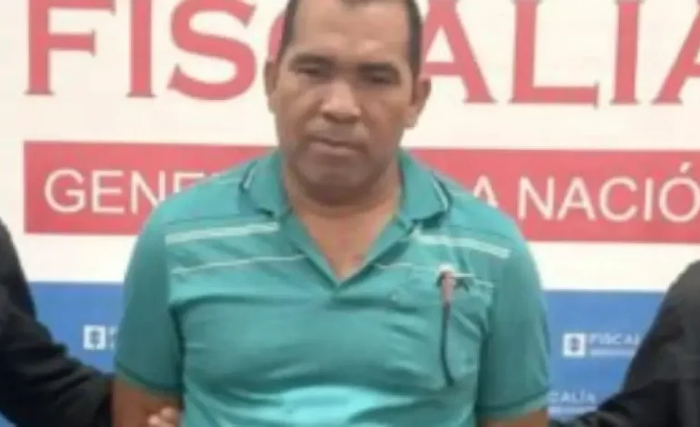  Deiser Toloza se entrega después de ser indicado por el feminicidio de Gina Paola Rivera; estaría vinculado a otro crimen en 2004

 – En un click