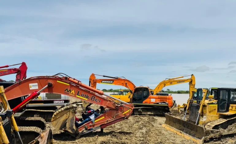  La comunidad de Mojana paralizó las obras en el Canal de la Esperanza en la región de Mojana Sucreña

 – En un click