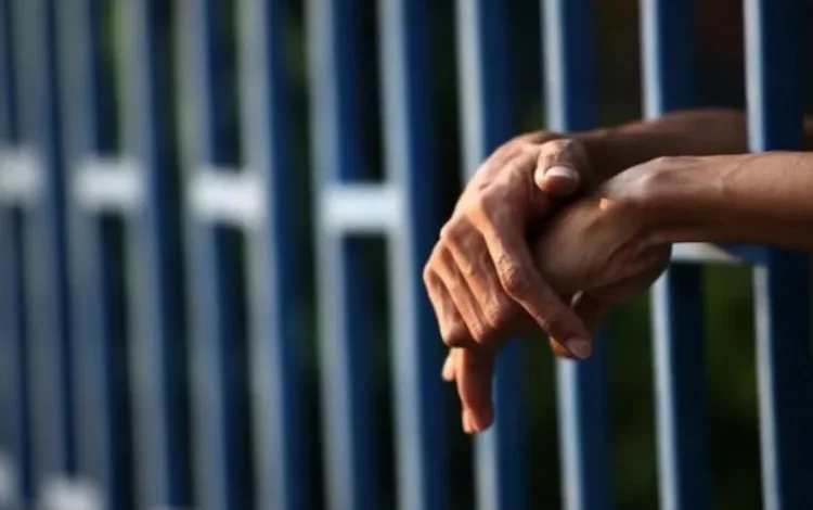  Colombiano podría ser sentenciado a cadena perpetua por matar a los ciudadanos polacos – 

 – En un click