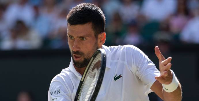  Djokovic está en semifinales de Wimbledon cuando vence a Cobolli

 – En un click