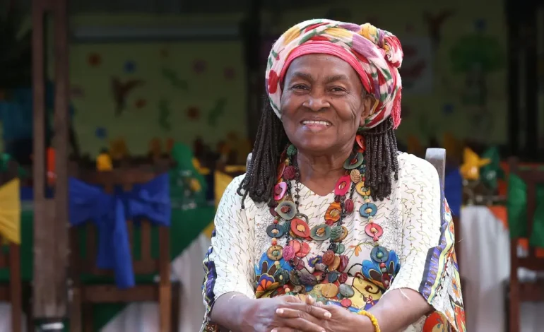  ‘La hermosa cocina me compromete a no morir’

 – En un click