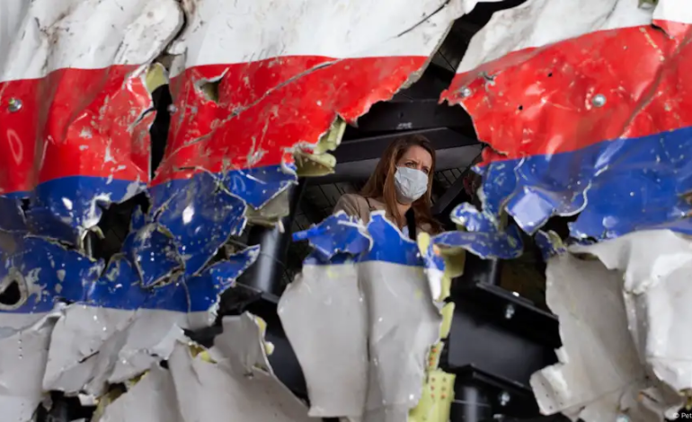  Rusia debe dar cuenta de la demolición del MH17 – Avión 

 – En un click