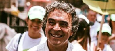 Exalcalde de Meldelin Sergio Fajardo se dirigirá por tercera vez al presidente Colombia
– En un click