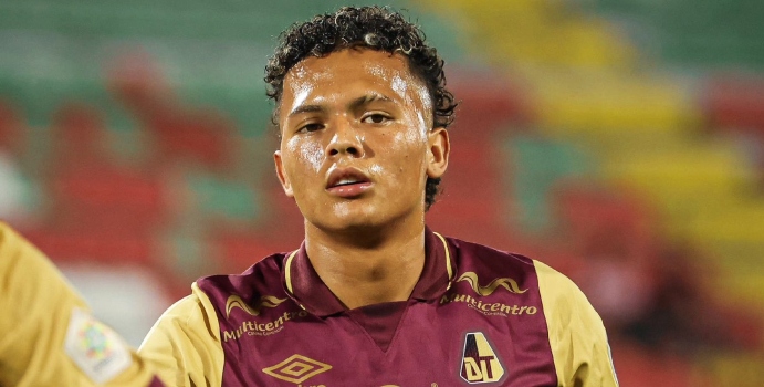 Tolima gana difícil a pereira y escala en la mesa de la liga

 – En un click