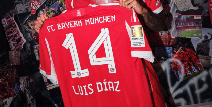  Los históricos que han usado el Dorsal 14 en el Bayern de Múnich

 – En un click