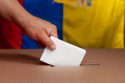  2026 Elecciones y deber de defender la democracia

 – En un click