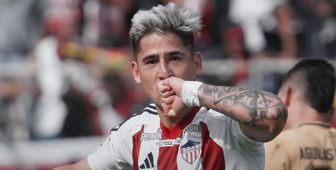 Var aclara un objetivo controvertido en el triunfo junior sobre águilas
– En un click