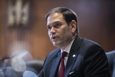 Marco Rubio y MPS de nosotros
– En un click