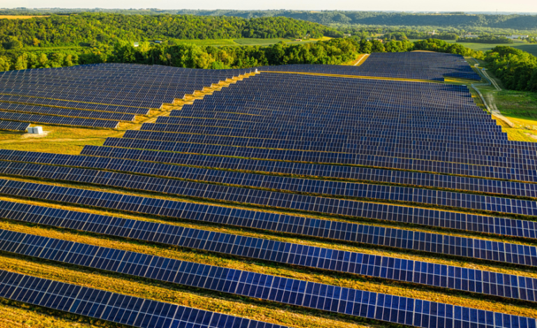  España Tiene Más Energía Verde que Nunca Pero el Sistema no La Aguanta
 – En un click