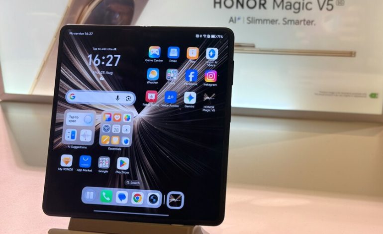  He probado el nuevo honor de Magic V5 y parece difícil para Apple superarlo en el diseño con su plegado

 – En un click