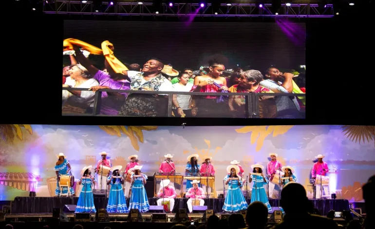  ¿Qué grupos se presentarán en el Festival de Música del Pacífico Petronio Álvarez, una de las citas afro más importantes del continente?

 – En un click